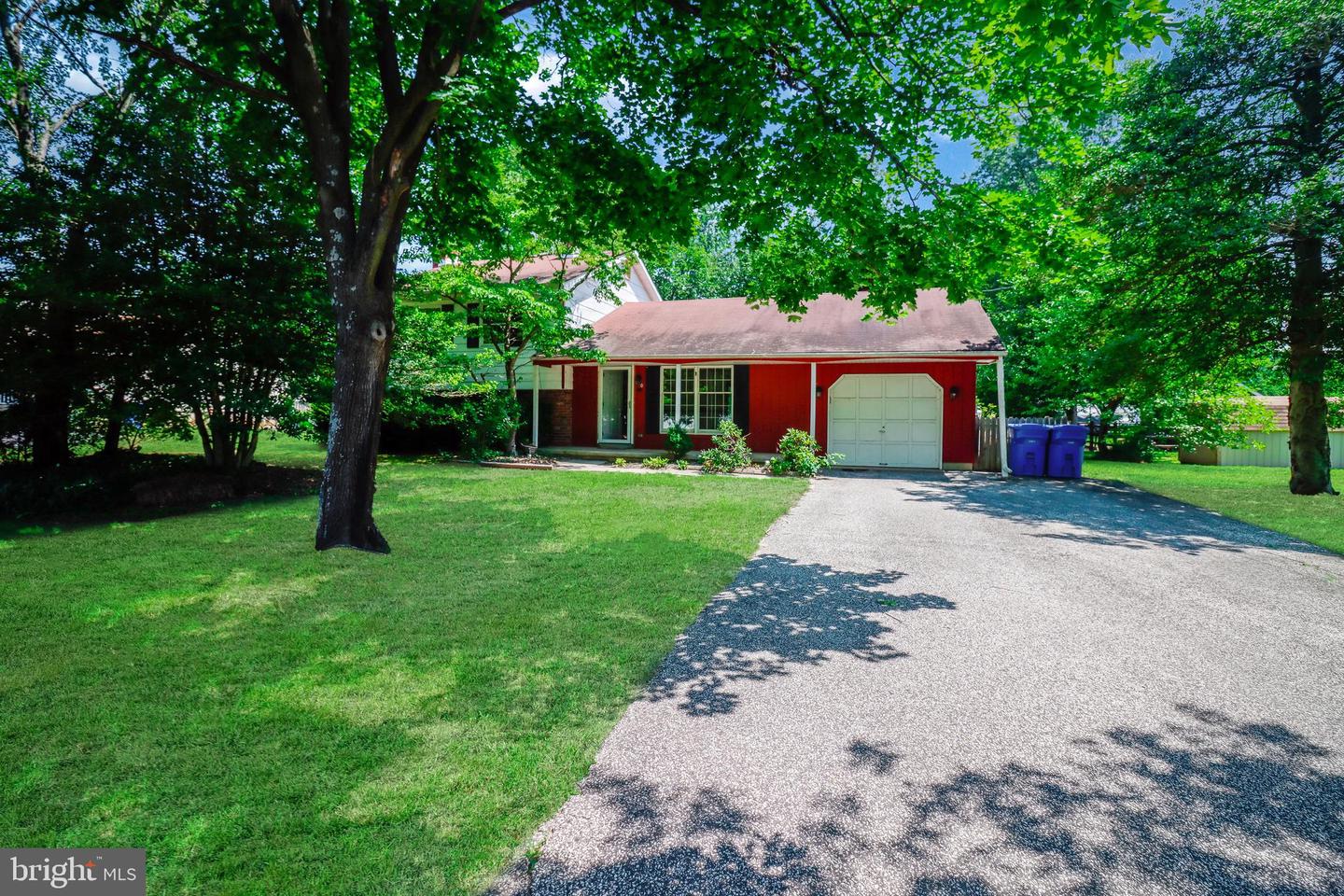 90 Indian Mills Rd Property Photo 1
