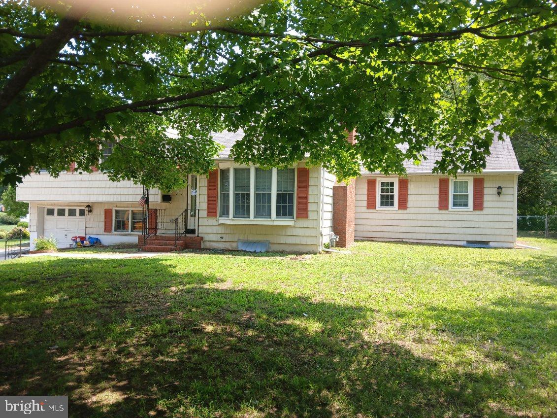 8 Tinker Dr Property Photo 1