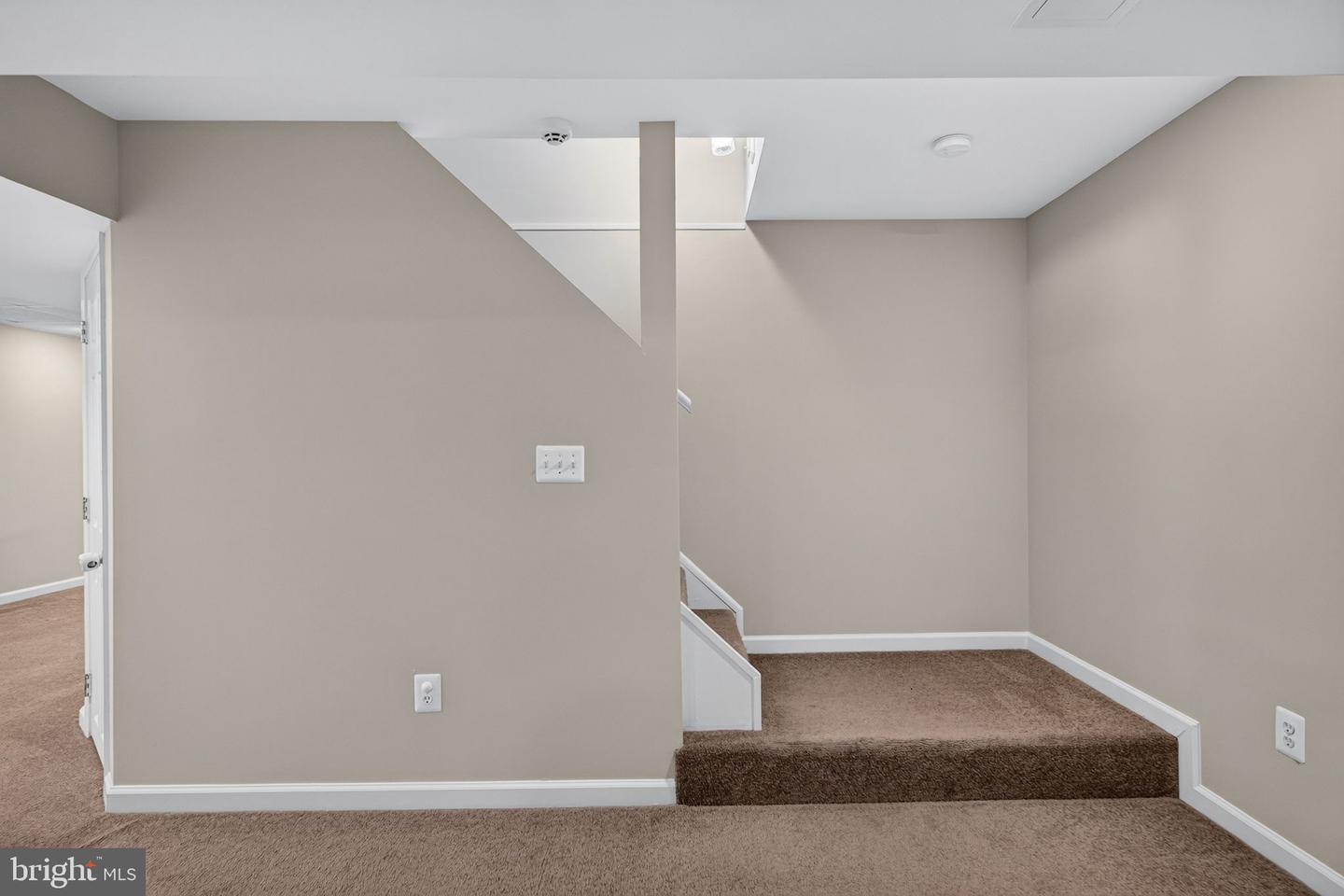 11 Marcy Ct Property Photo 30