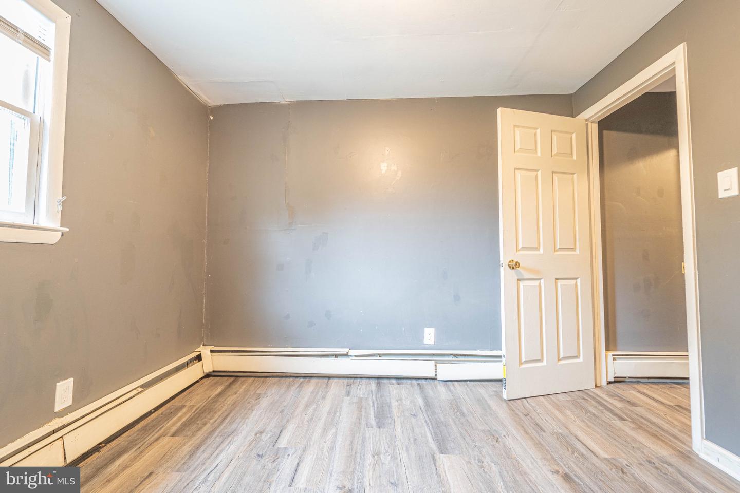 510 York St N Property Photo 6