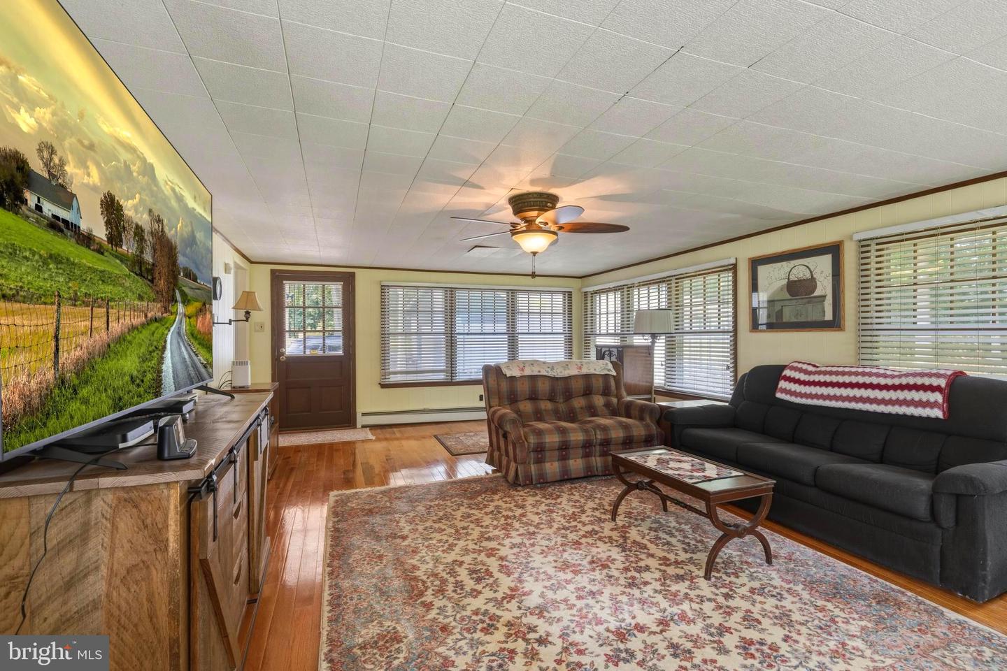 42 Devon Rd Property Photo 12
