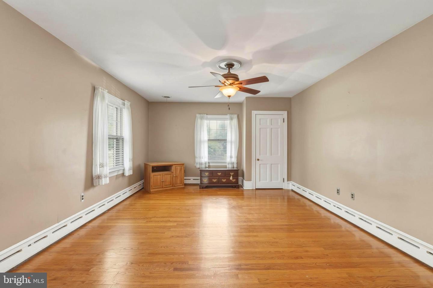 42 Devon Rd Property Photo 19