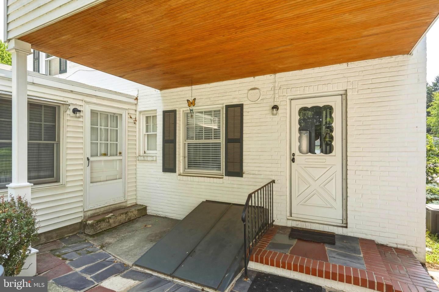 42 Devon Rd Property Photo 34