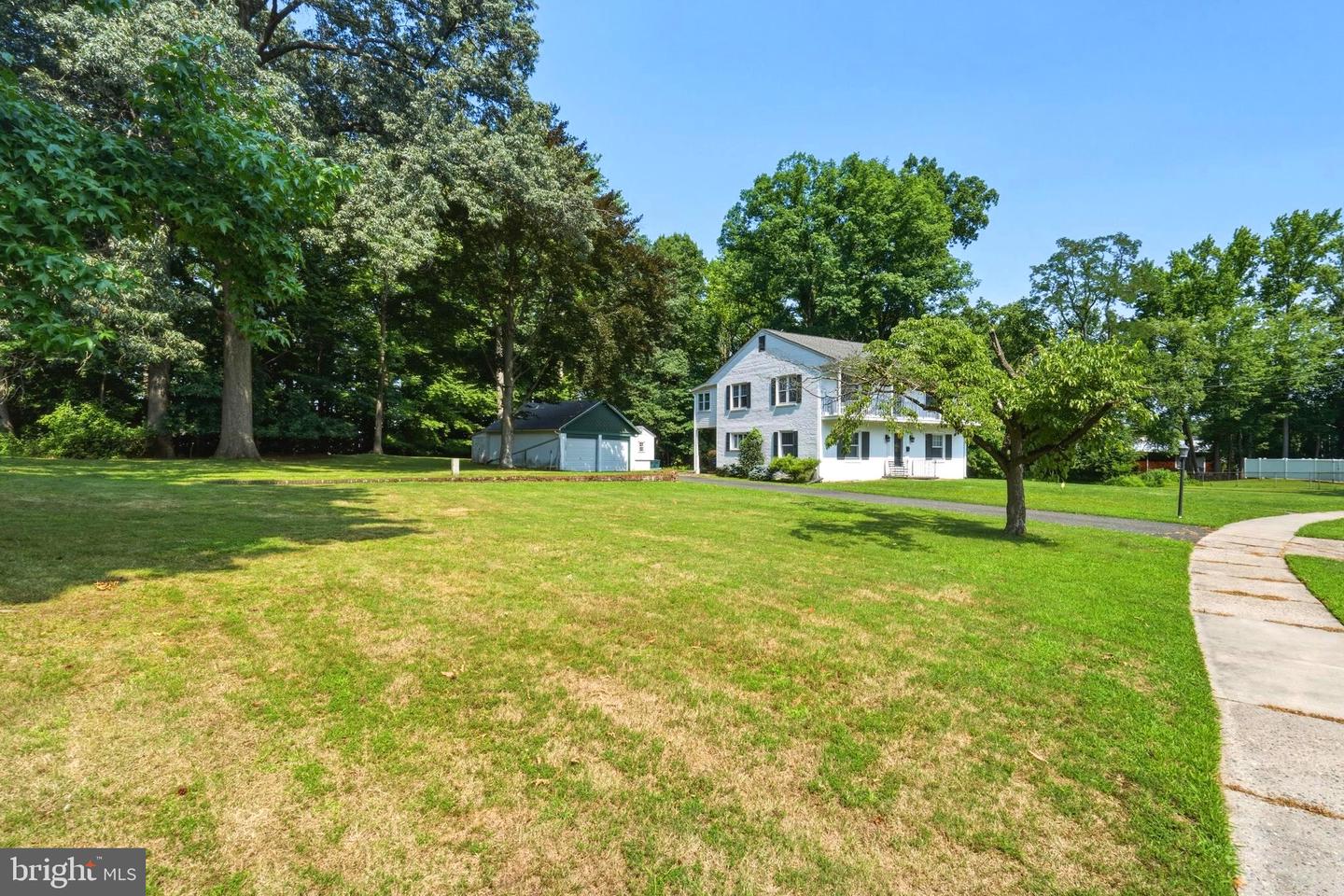 42 Devon Rd Property Photo 38