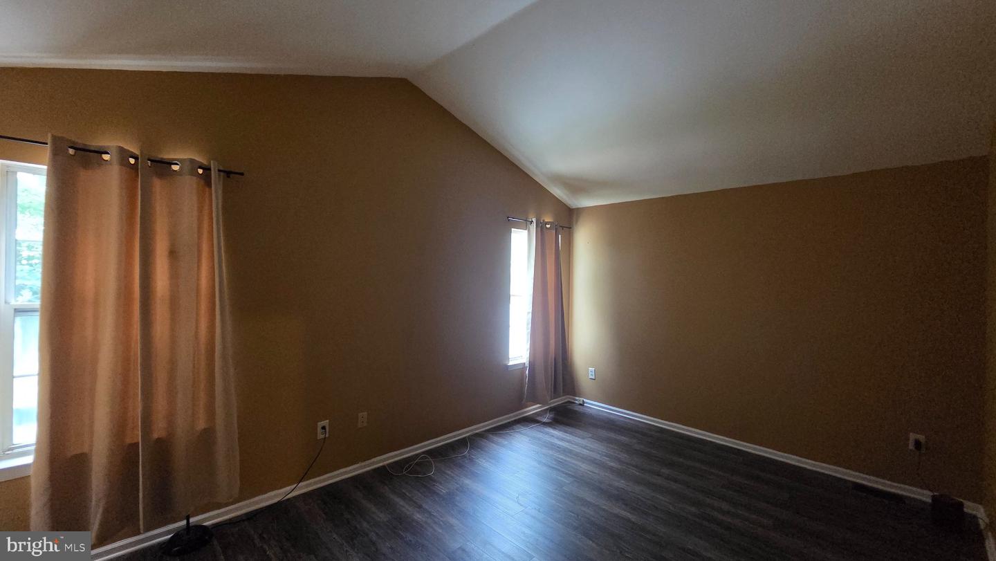 10 Wesley Ln Property Photo 10
