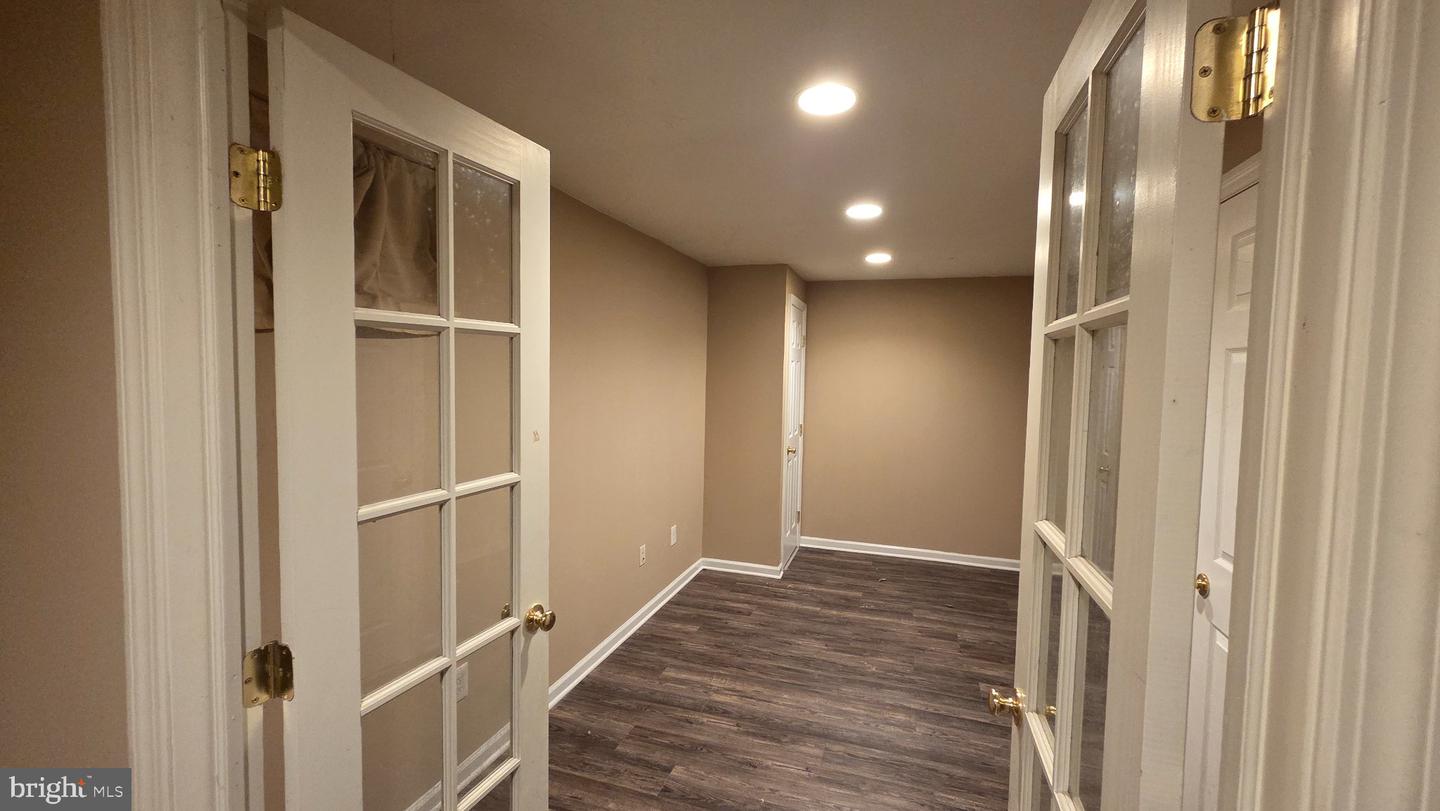 10 Wesley Ln Property Photo 20