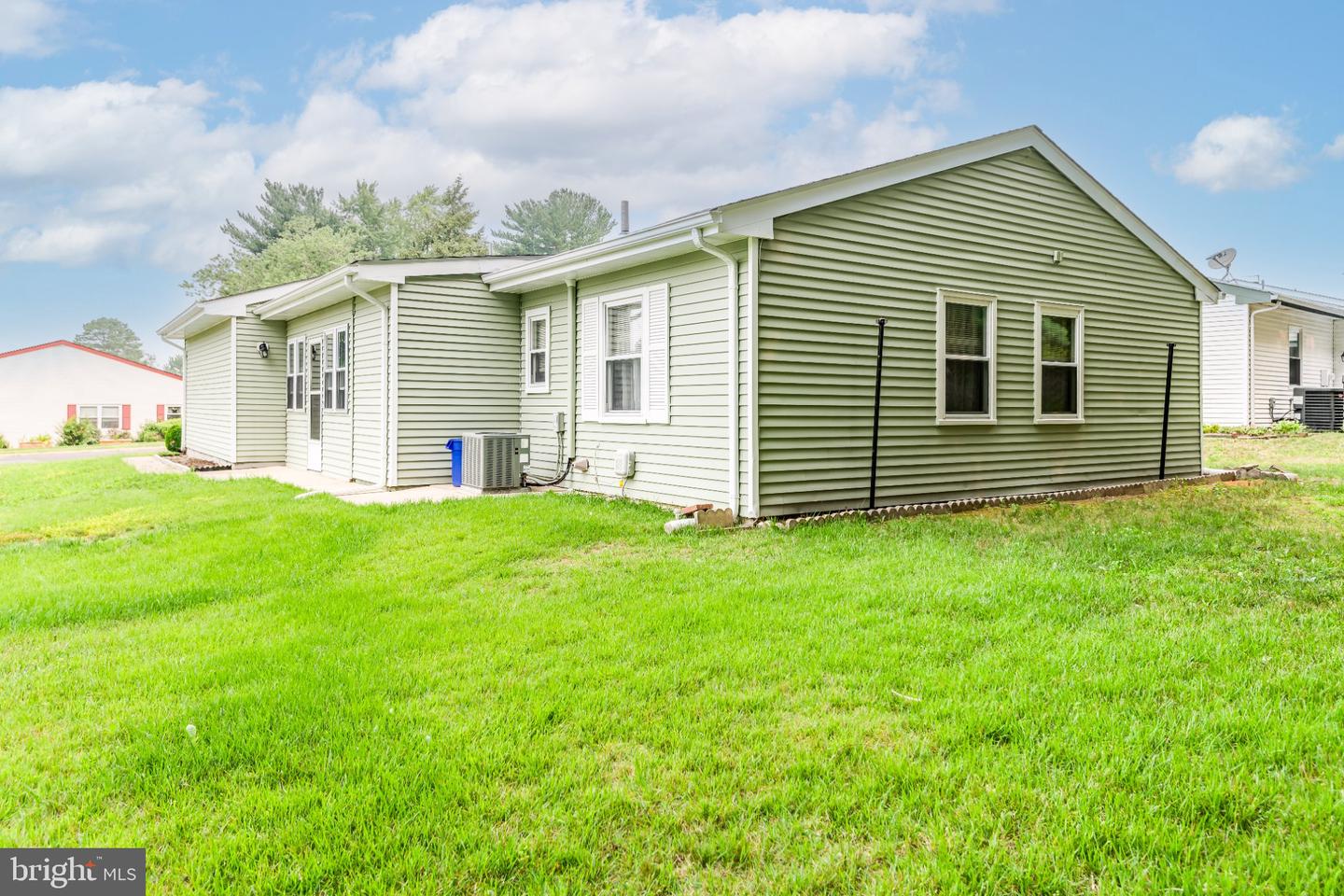 26 Kingston Way Property Photo 4