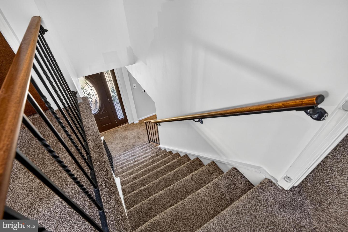 15 Utica Rd Property Photo 31