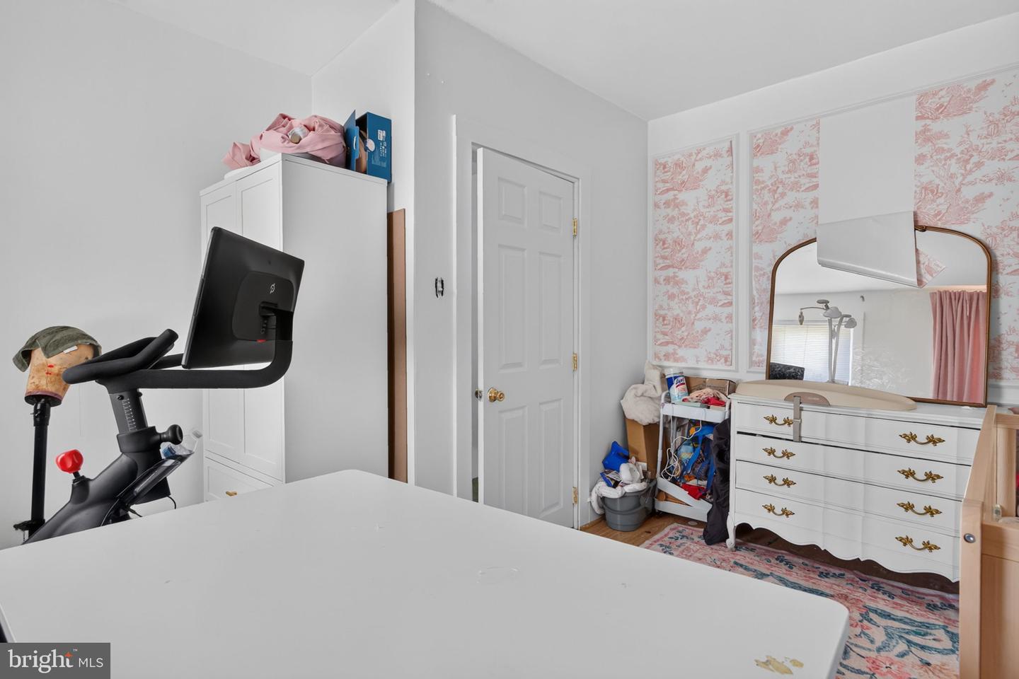 326 Mott Ave Property Photo 12