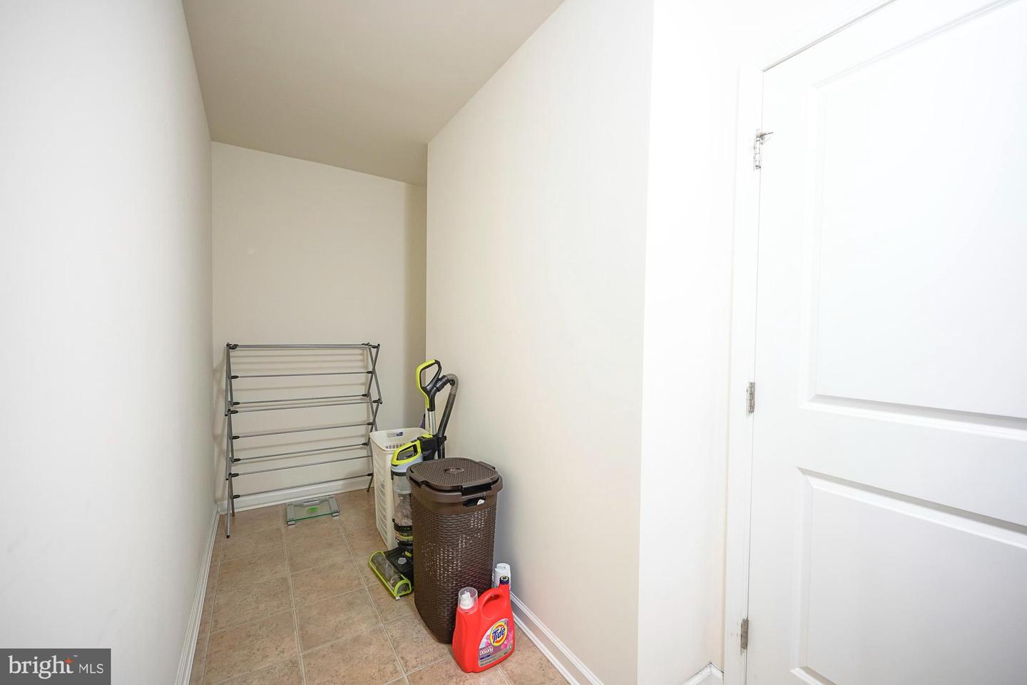 27 Carrington Way Property Photo 25