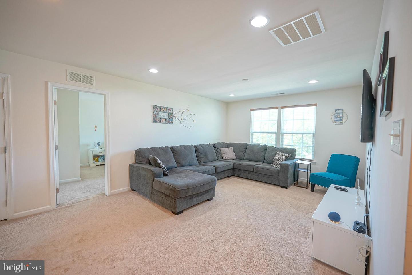 27 Carrington Way Property Photo 29