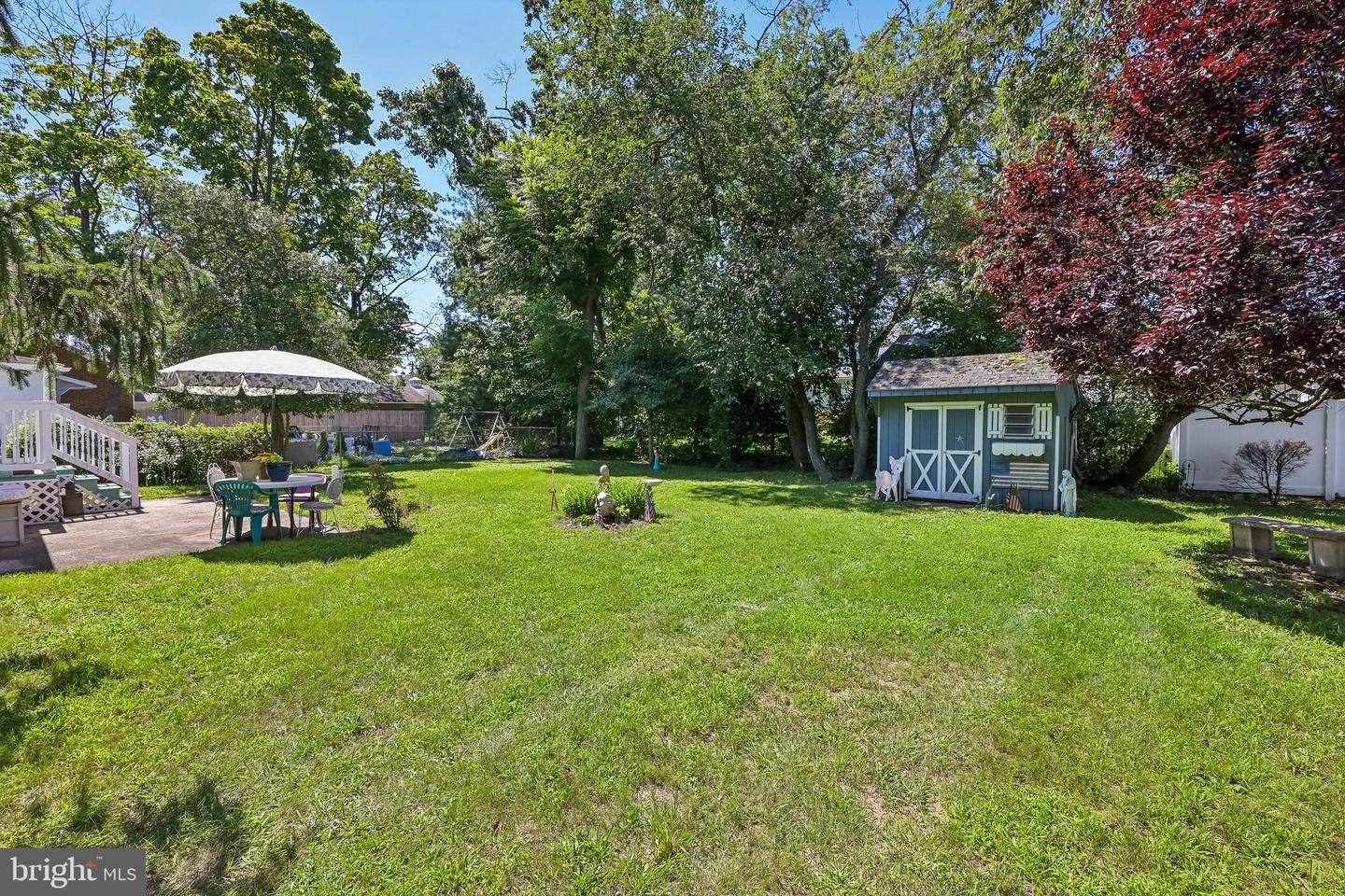 716 Filmore St Property Photo 9