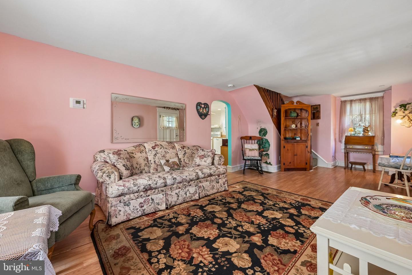 716 Filmore St Property Photo 14
