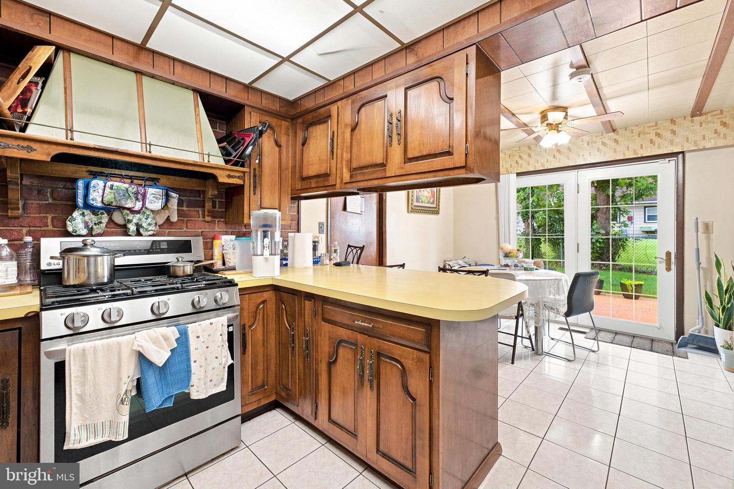 9 Hancock Ln Property Photo 6