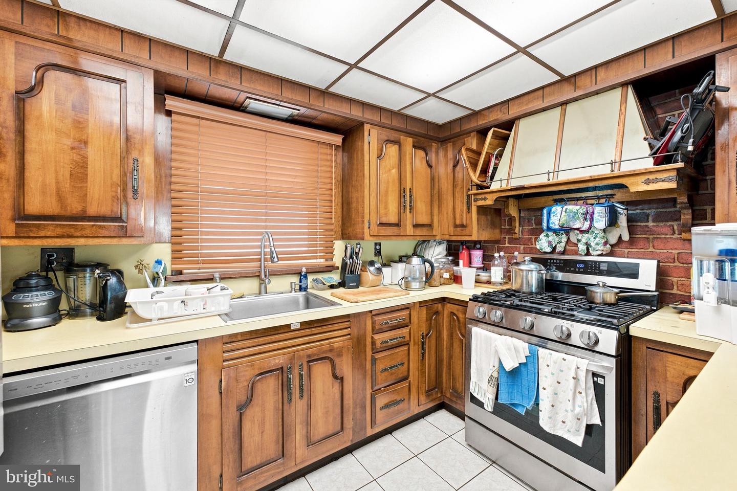 9 Hancock Ln Property Photo 7