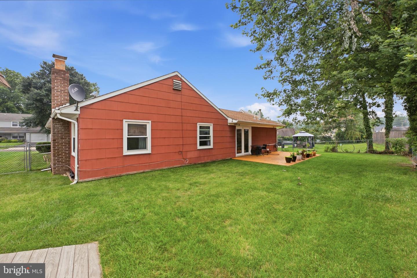 9 Hancock Ln Property Photo 17