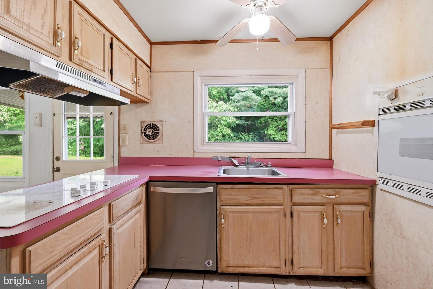 14 Poppy Turn Property Photo 12