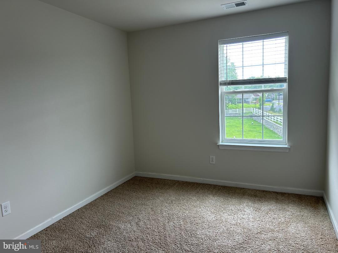50 Peregrine Way Property Photo 17