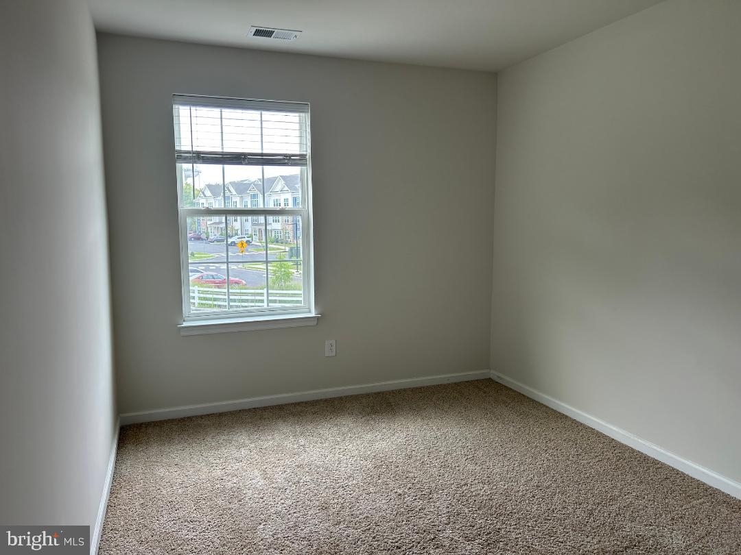 50 Peregrine Way Property Photo 18