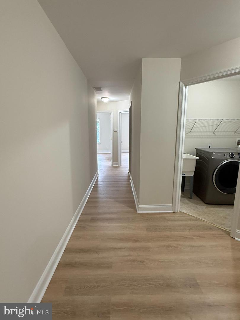 47 Ross Way Property Photo 30