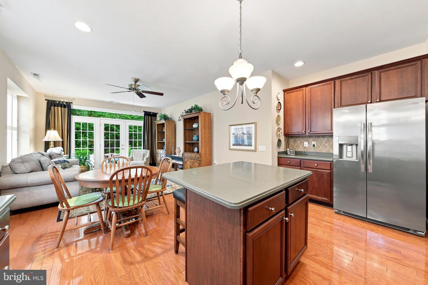 166 Glengarry Ln Property Photo 16