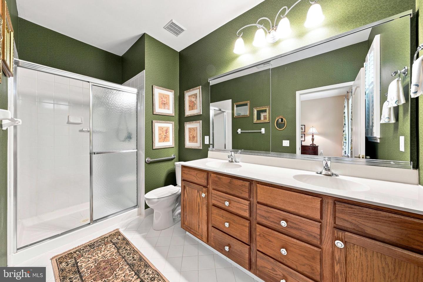 166 Glengarry Ln Property Photo 27