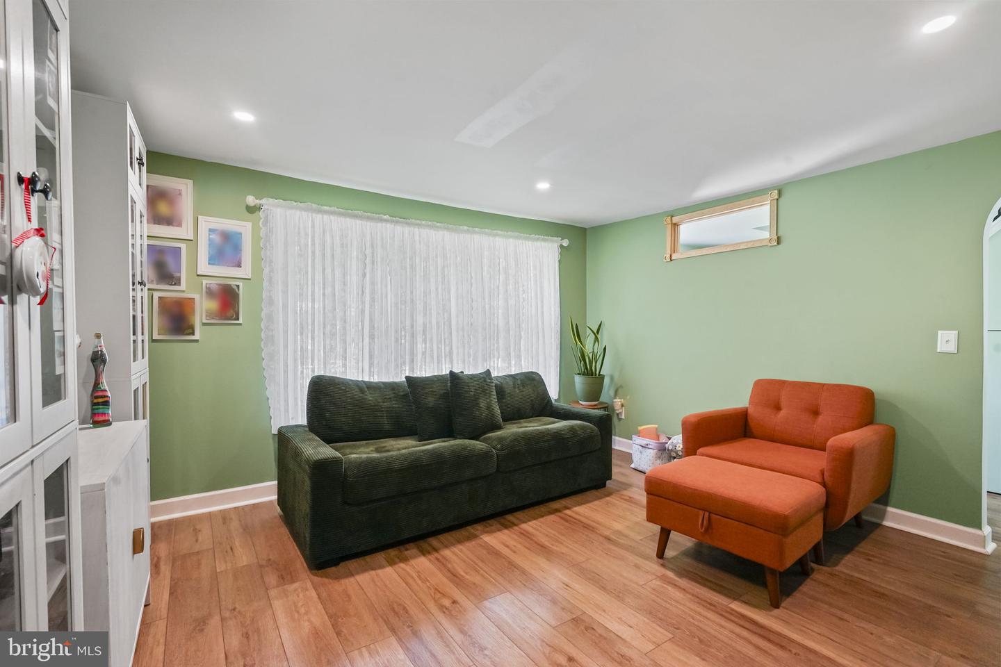18 Oak Landing Rd Property Photo 6