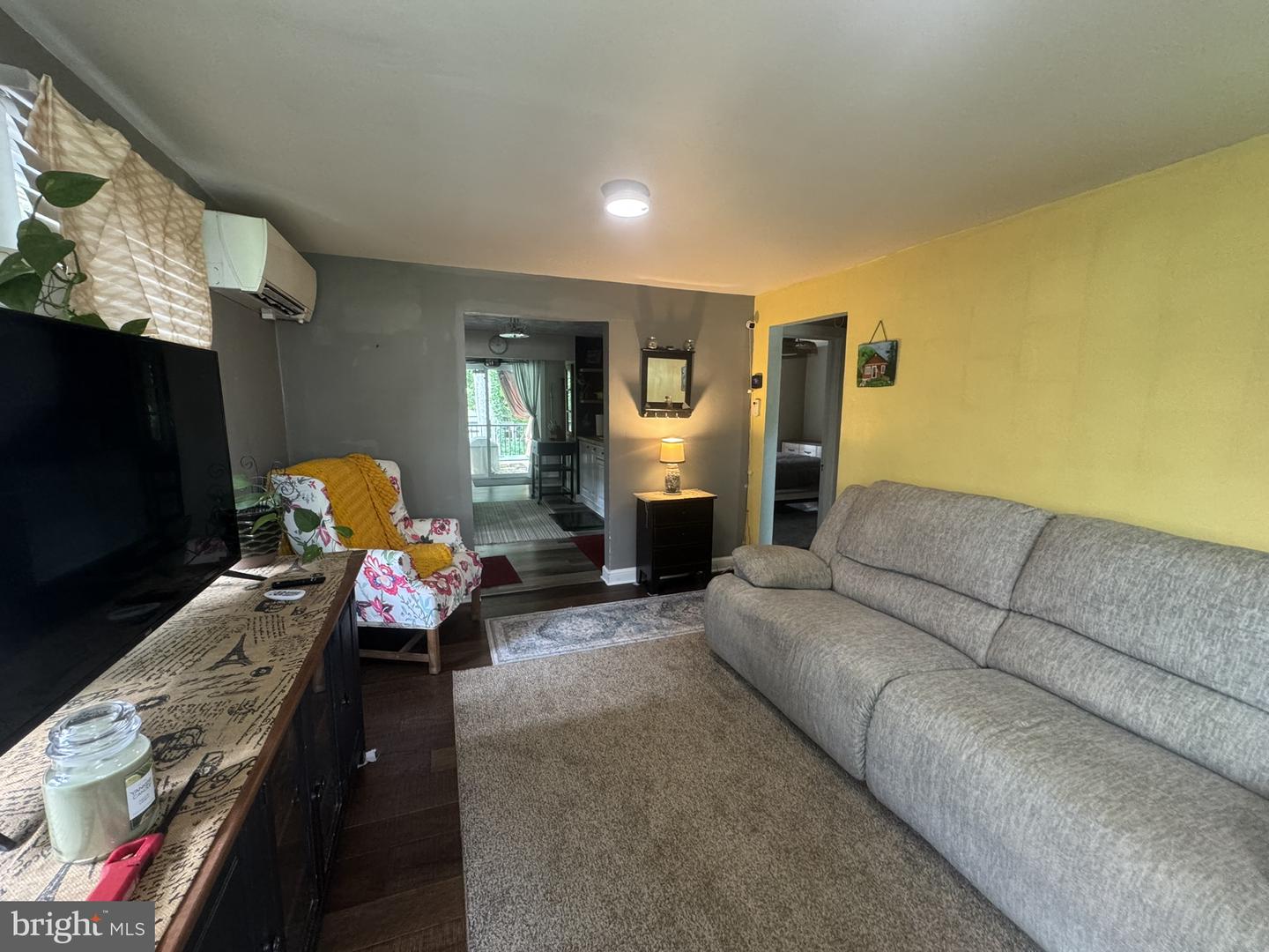 319 Delaware Ave Property Photo 2