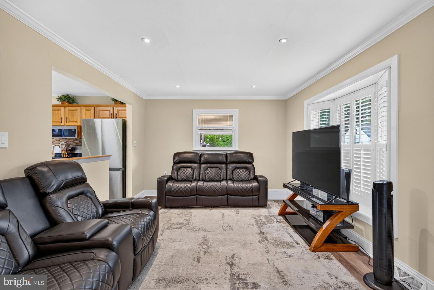 1 Walden Rd Property Photo 5