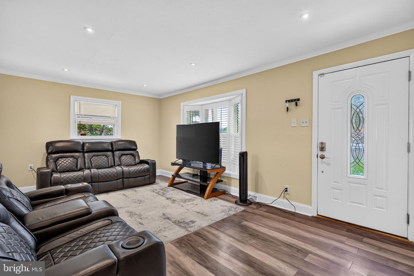 1 Walden Rd Property Photo 6