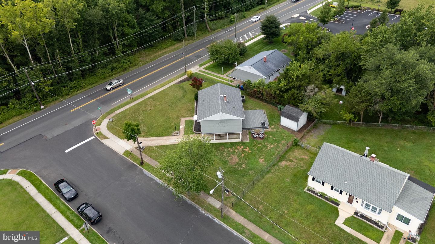 1 Walden Rd Property Photo 26
