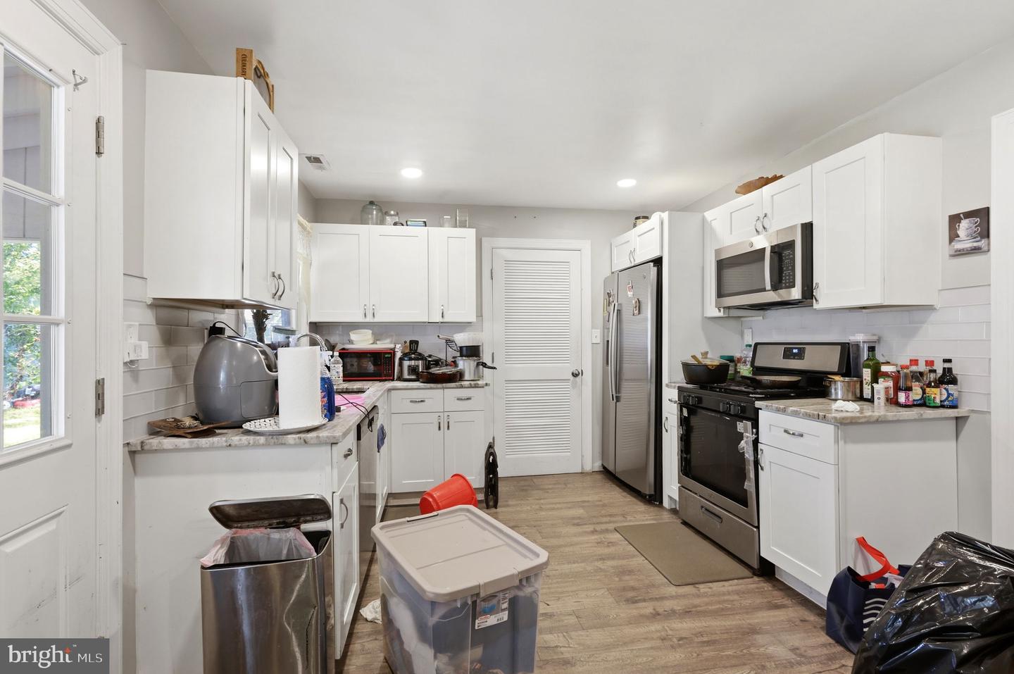 6 Pilgrim Ln Property Photo 9