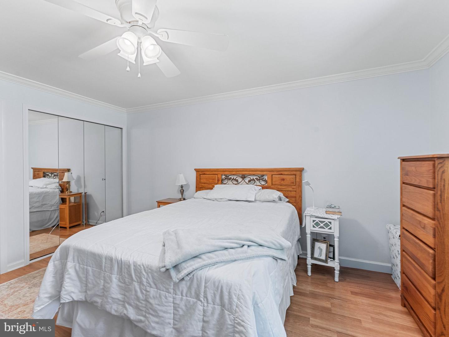 115 E Kings Hwy #438 Property Photo 19