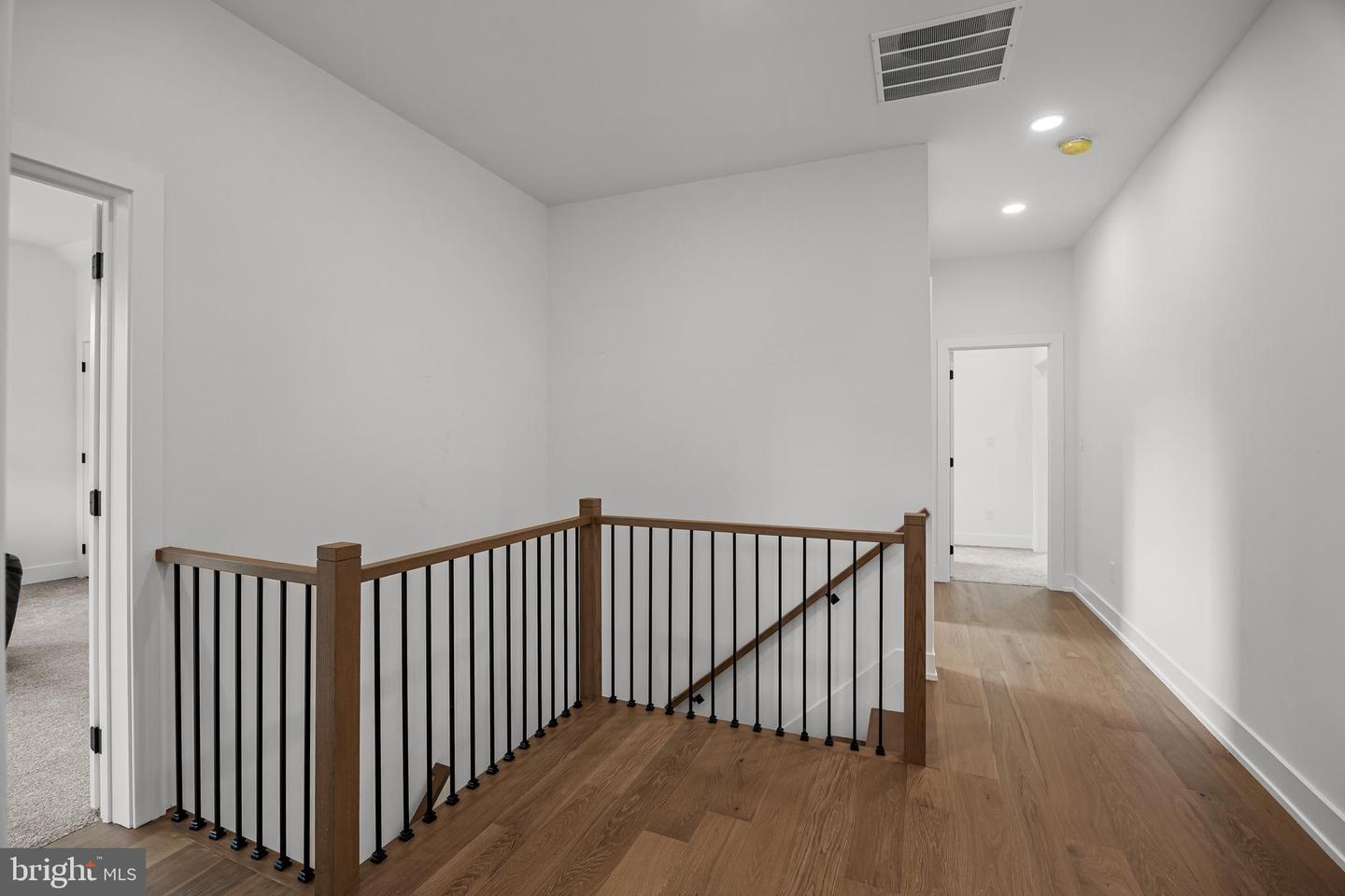 6 Chapel Ave Property Photo 32