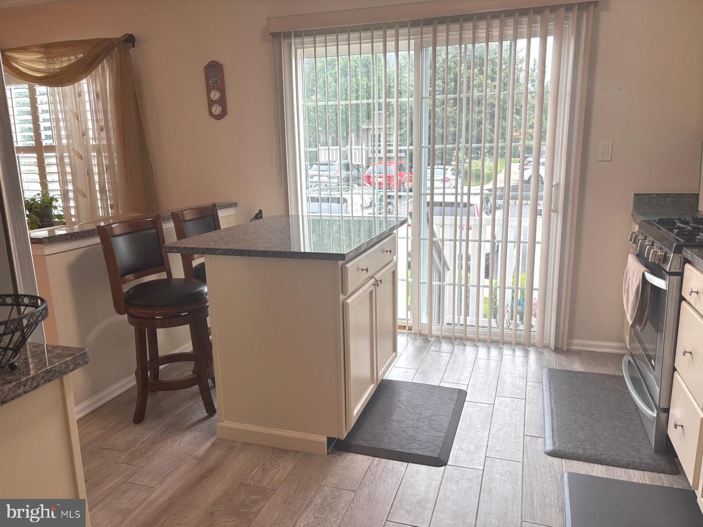 2802 Gramercy Way Property Photo 28
