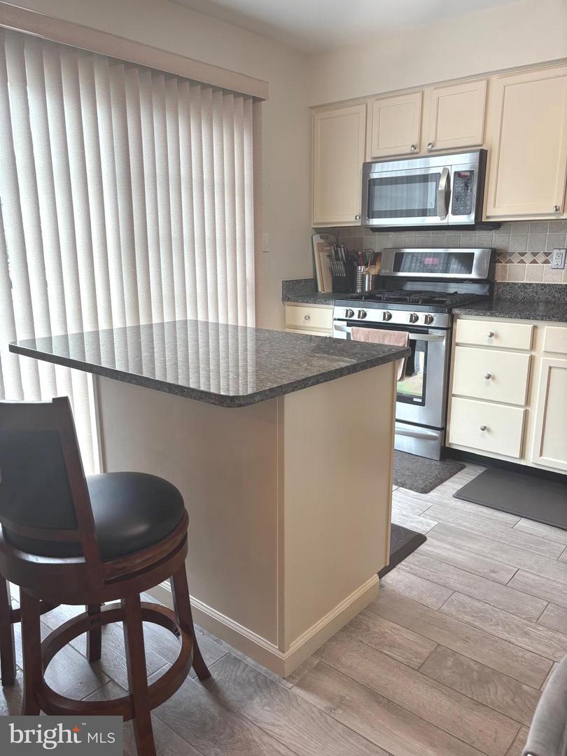 2802 Gramercy Way Property Photo 29