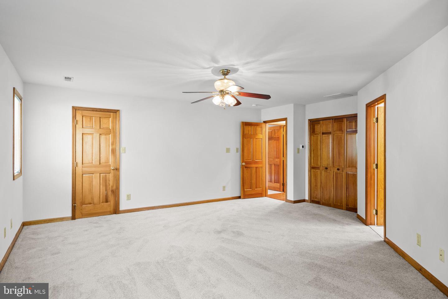 57 E Central Ave Property Photo 11