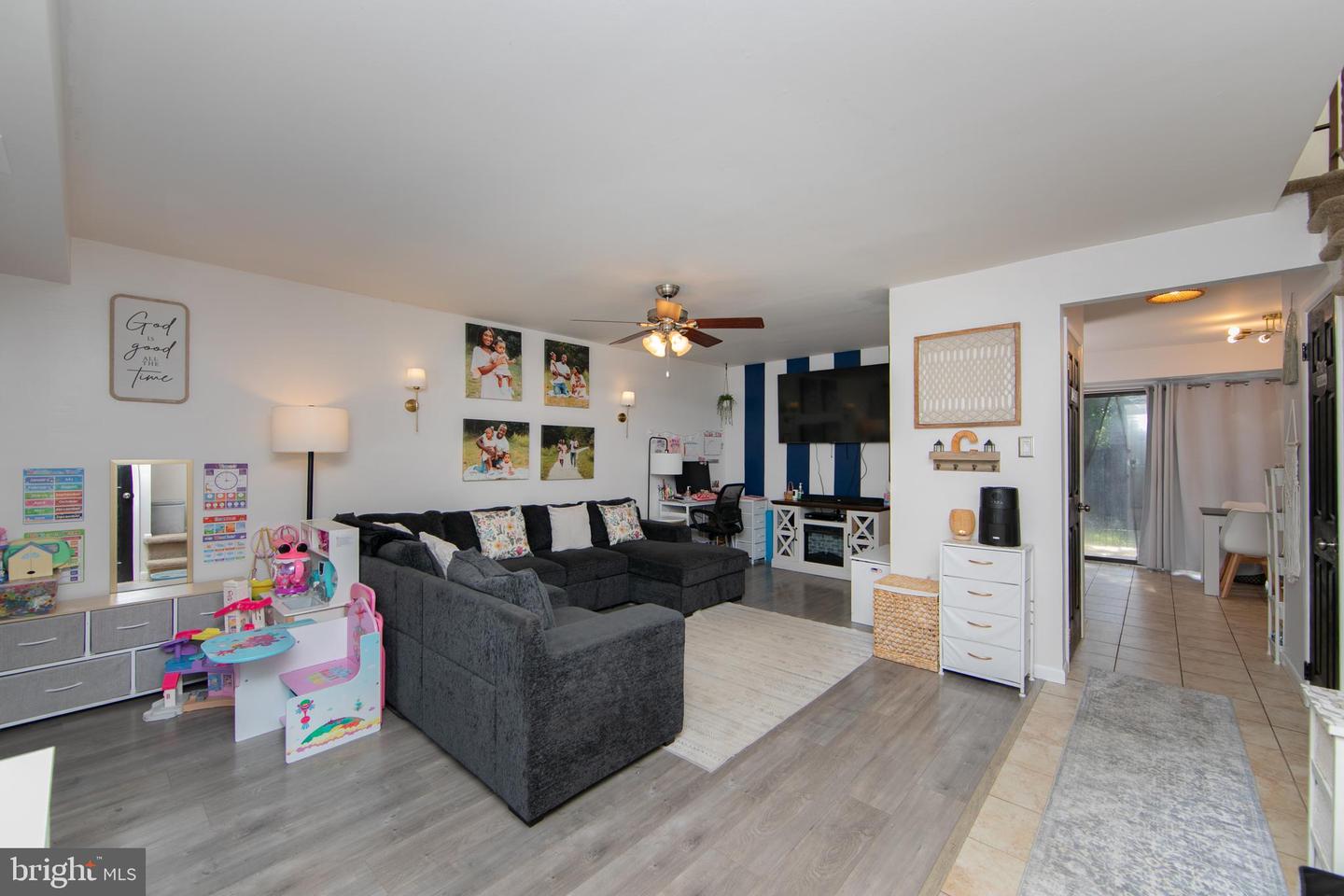 9 Mulberry Ct Property Photo 6