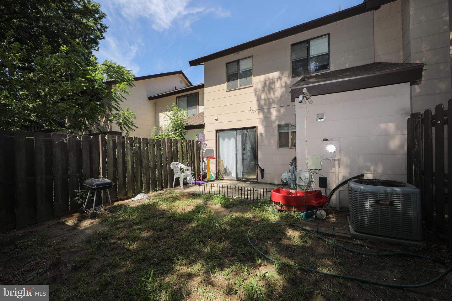 9 Mulberry Ct Property Photo 25