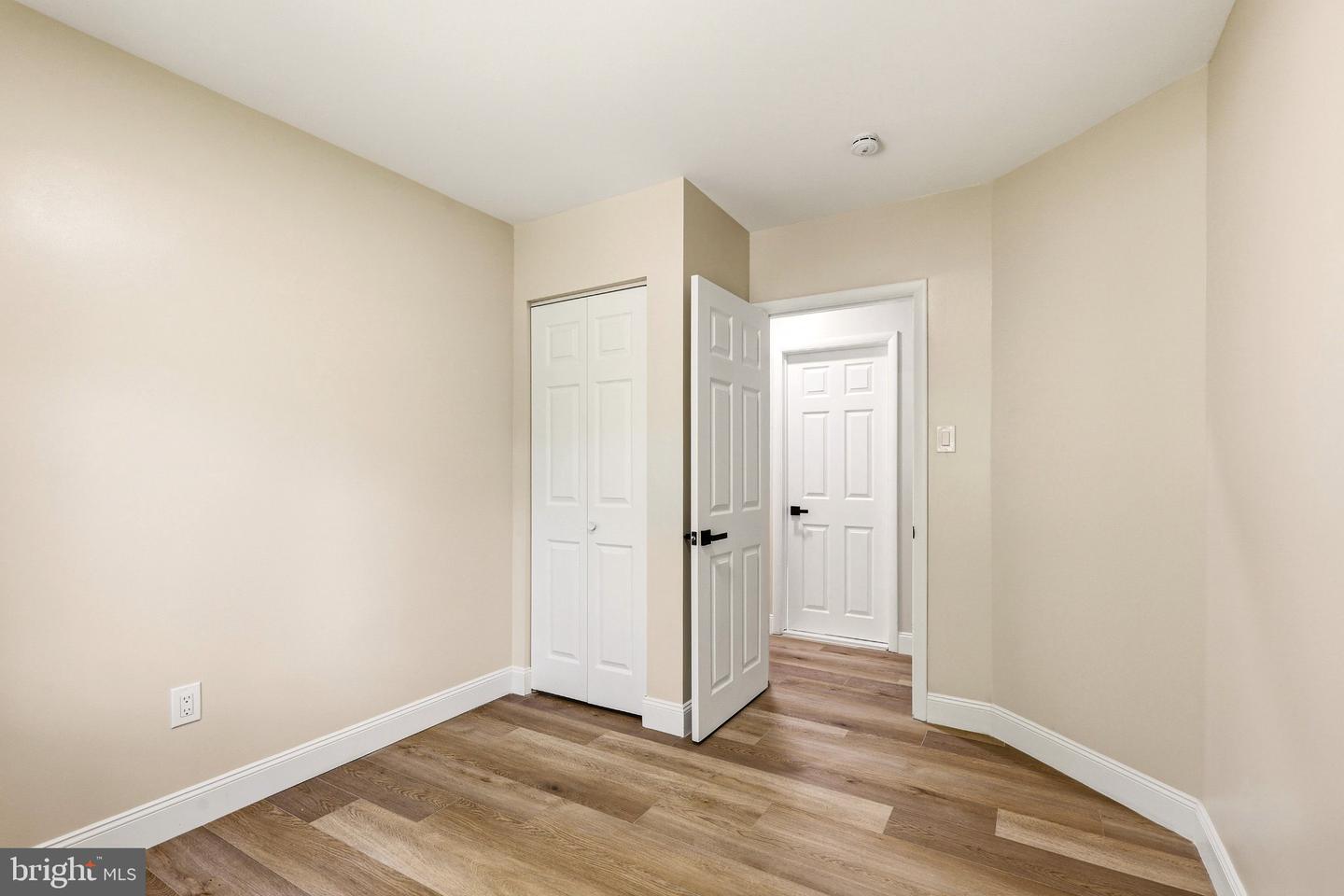 300 New Hampshire Rd Property Photo 21