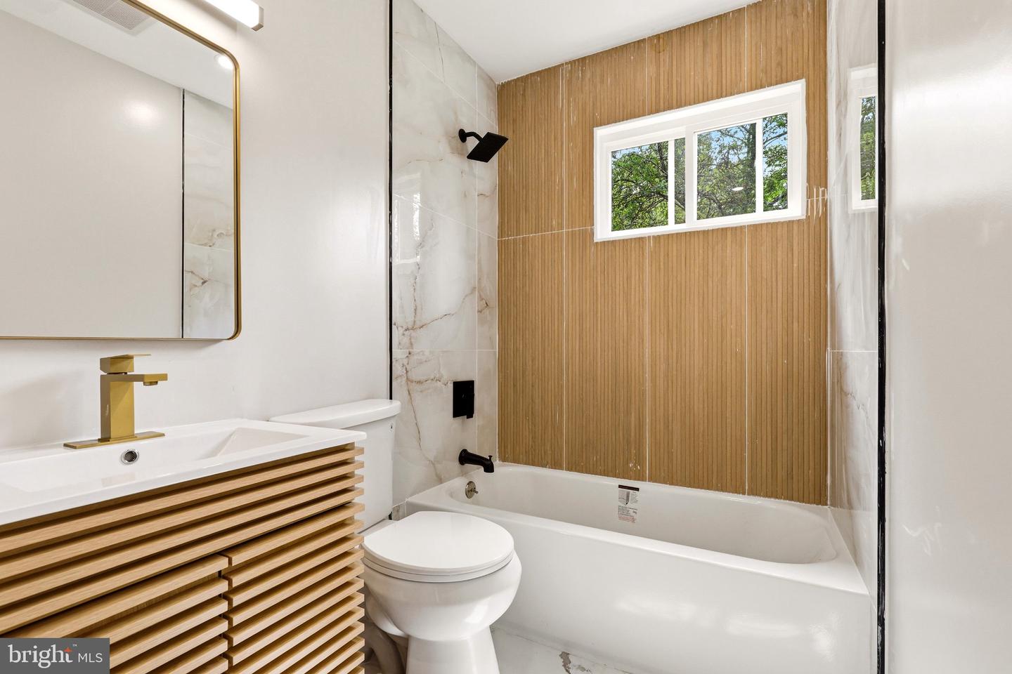 300 New Hampshire Rd Property Photo 22