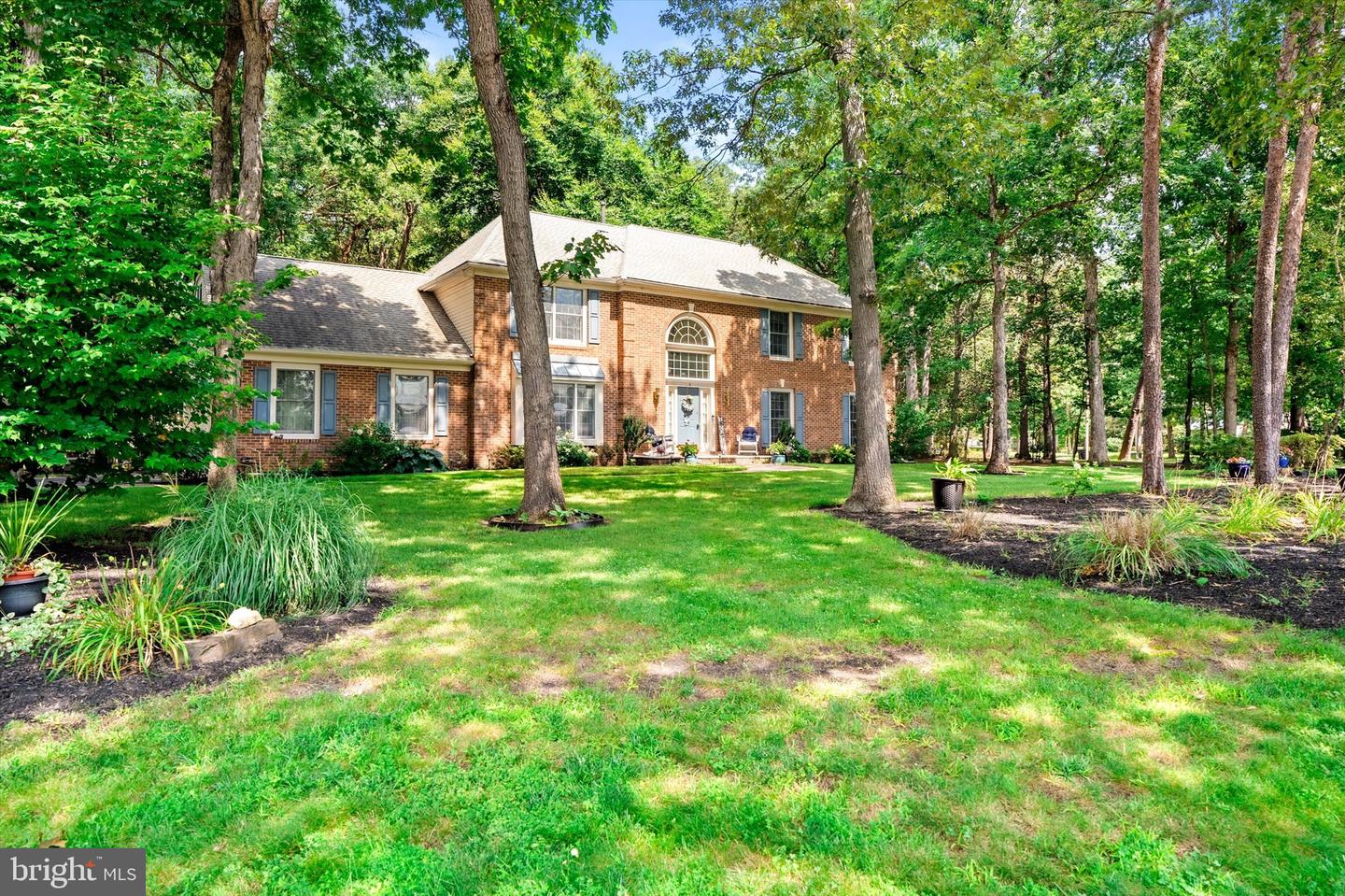4 Pine Tree Dr Property Photo 1