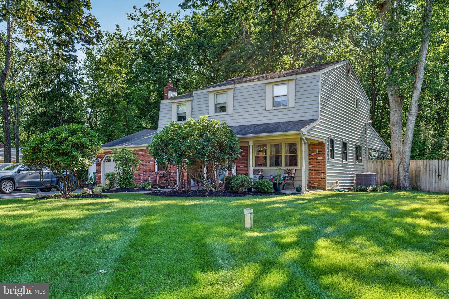 367 Holly Rd Property Photo 1
