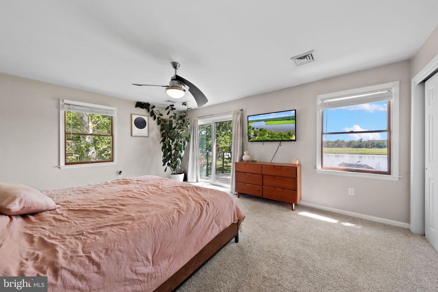1 S Kennedy Way Property Photo 25