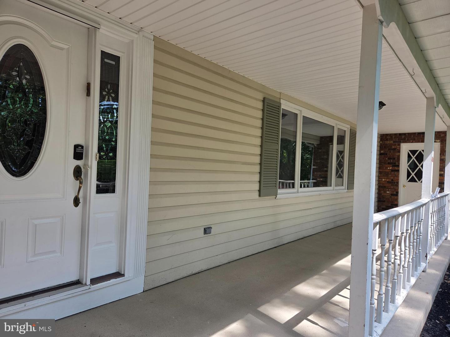 1 Sandra Ln Property Photo 5
