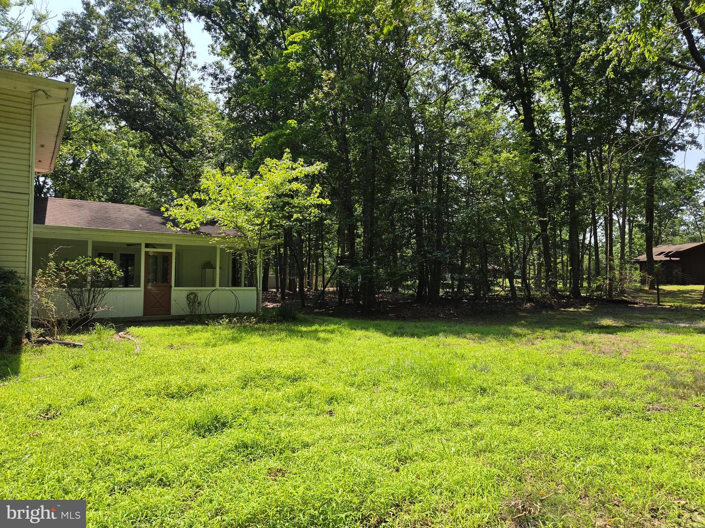 1 Sandra Ln Property Photo 9