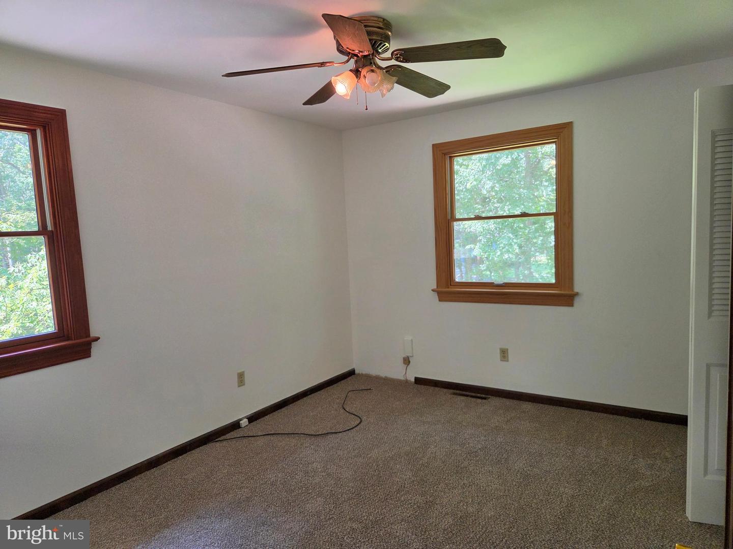1 Sandra Ln Property Photo 27