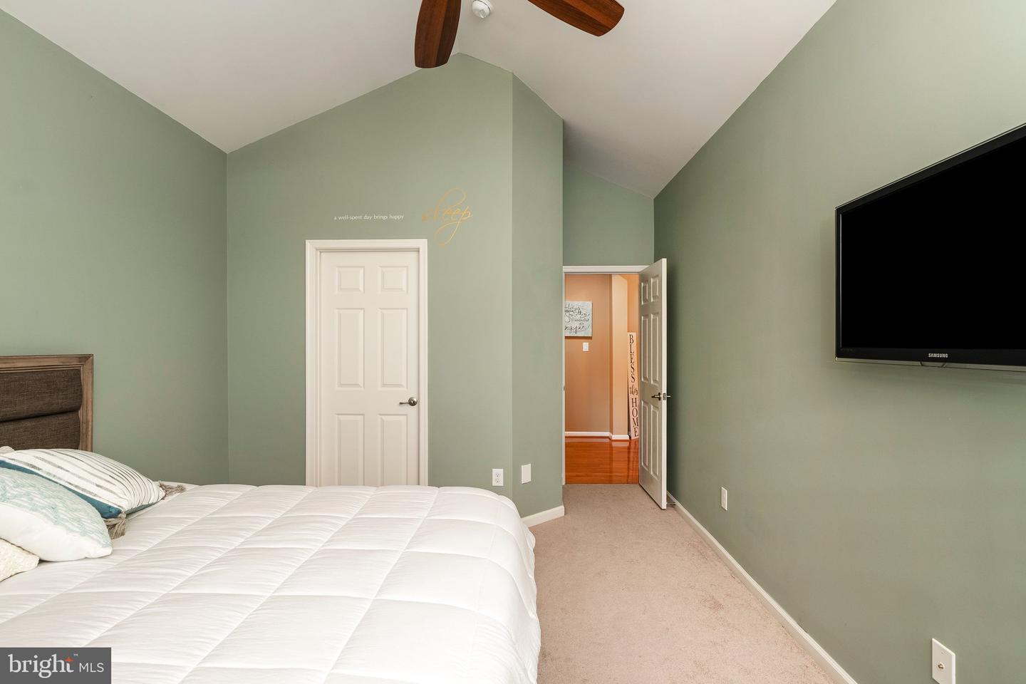 27 Applegate Dr Property Photo 13