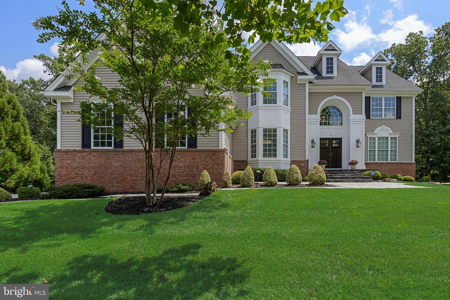 37 Foxcroft Way Property Photo 3