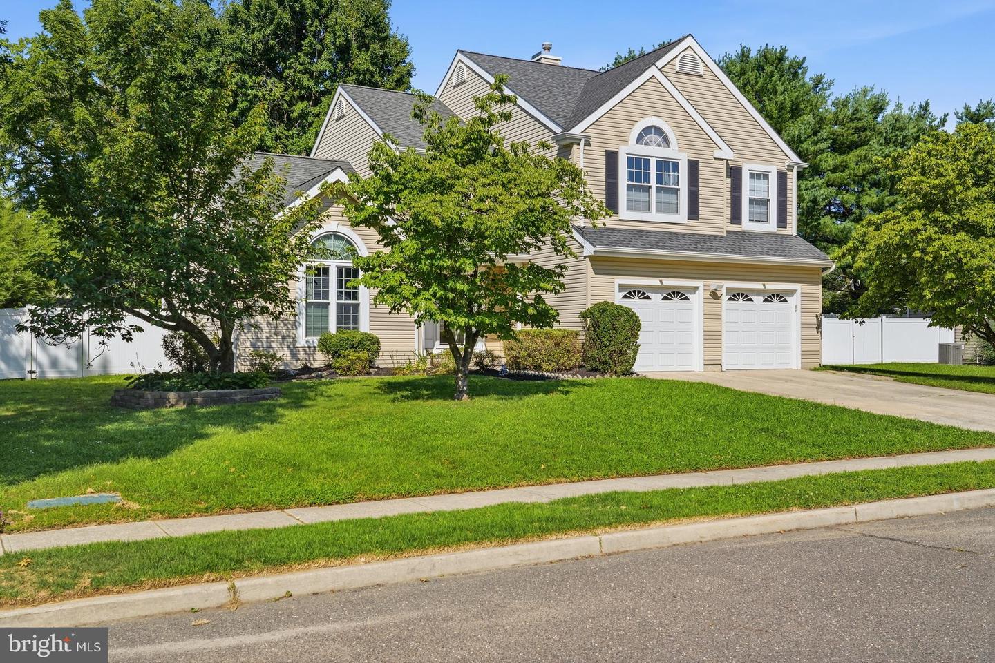 29 Harrogate Dr Property Photo 2